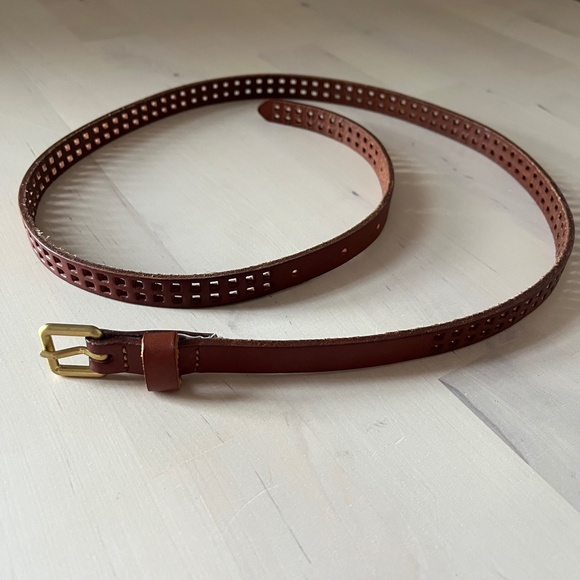 Gap leather belt - Picture 2 of 7